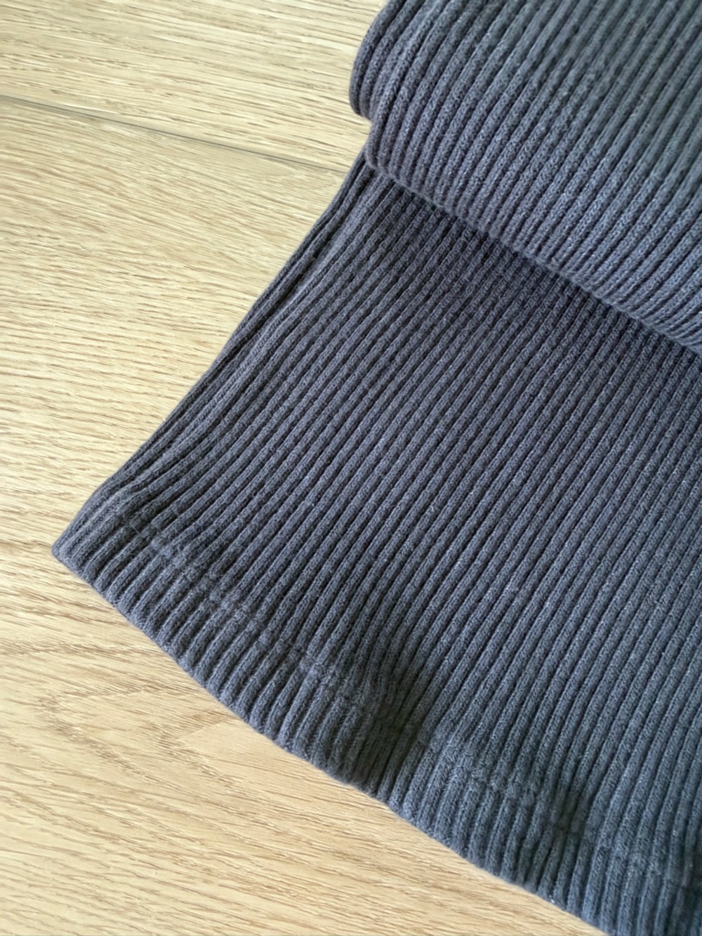 Monrow Ribbed Drawstring Pant - Charcoal Gray Size Large - Picture 3 of 4
